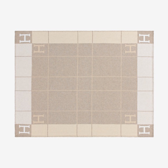 9.5/10 new Hermes Avalon throw in coco camomile - Picture 2 of 2